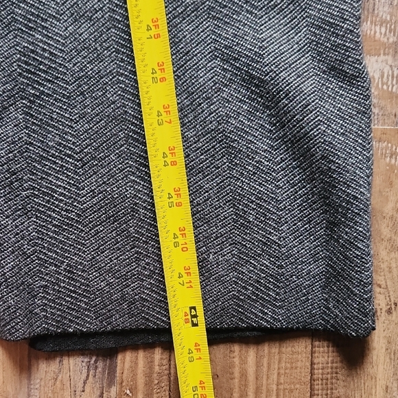 NWT.Express Gray Sleeveless Midi Dress - Picture 6 of 9